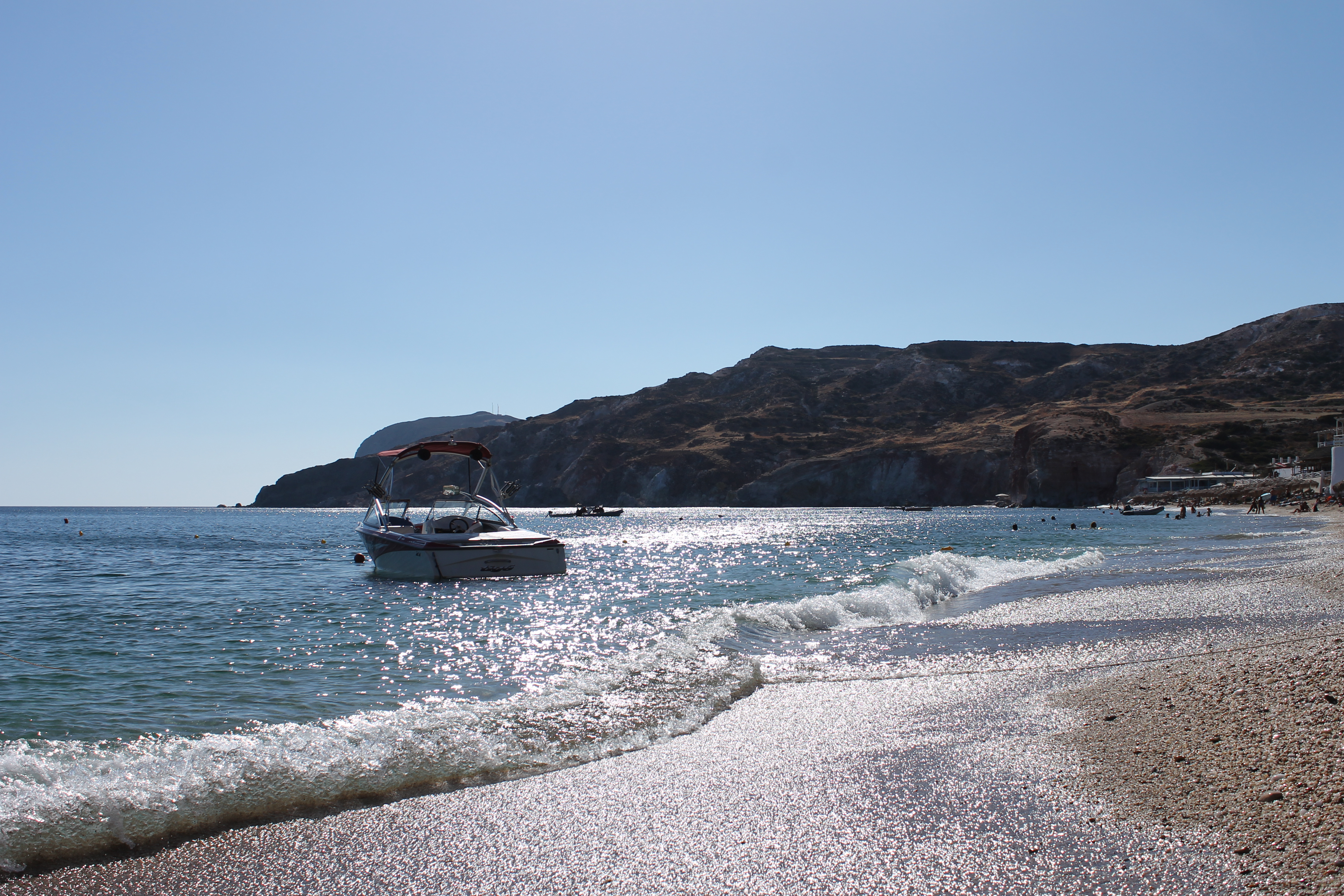 branding strand Milos Cycladen Griekenland