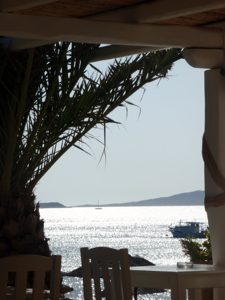 mykonos-eten-bij-agios-ioannis