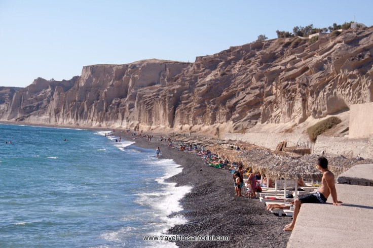 strand santorini
