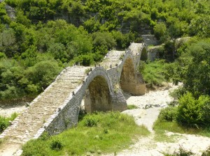 Zagorochoria-brug vakantie reis rond