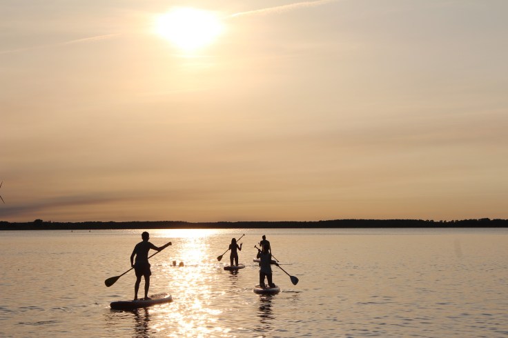 stand-up-paddle-suppen op vakantie in Griekenland